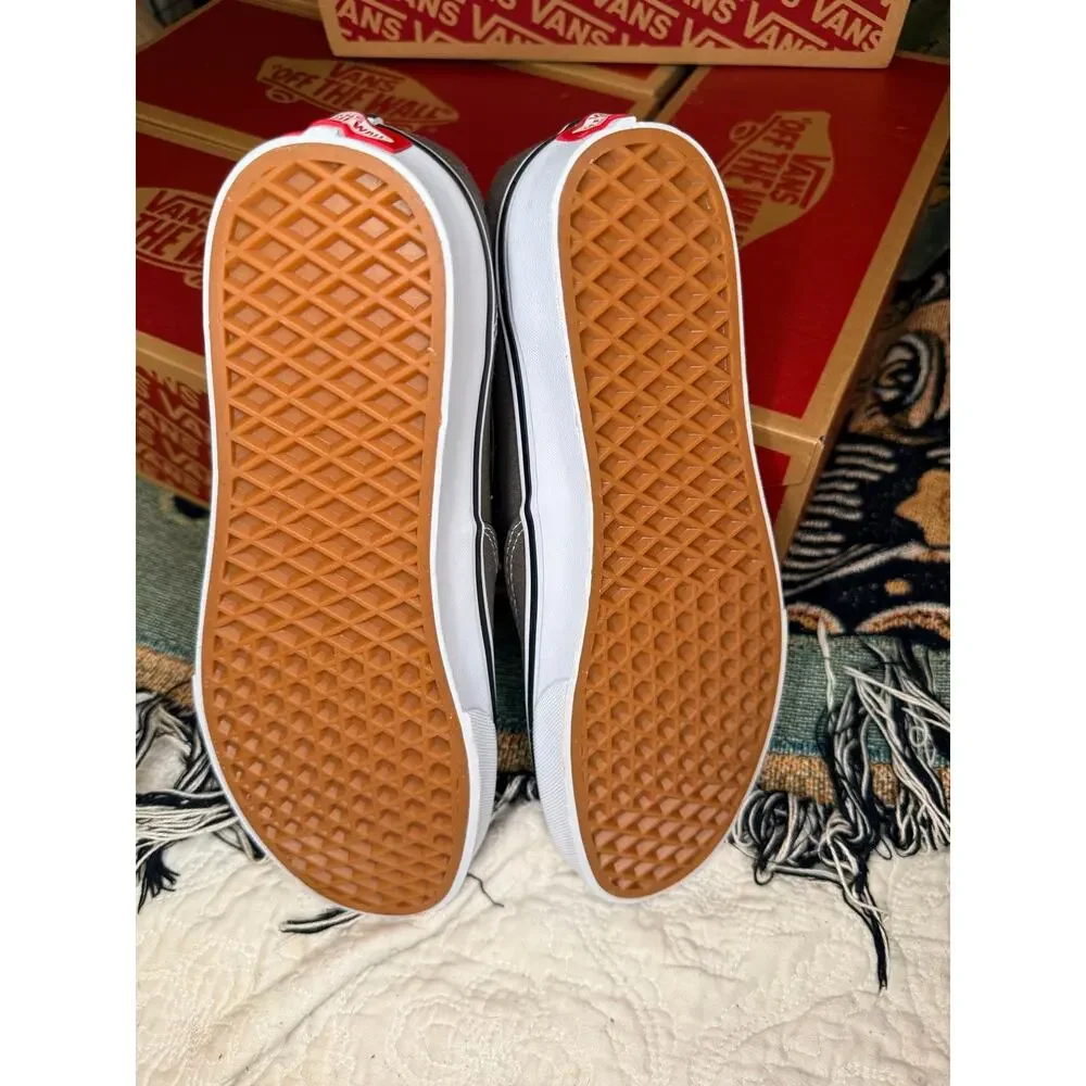 BRAND NEW Vans Authentic Bungee Cord Men 8/Women 9.5